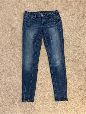 2/$20 VS Siren Skinny Jeans, Size 6